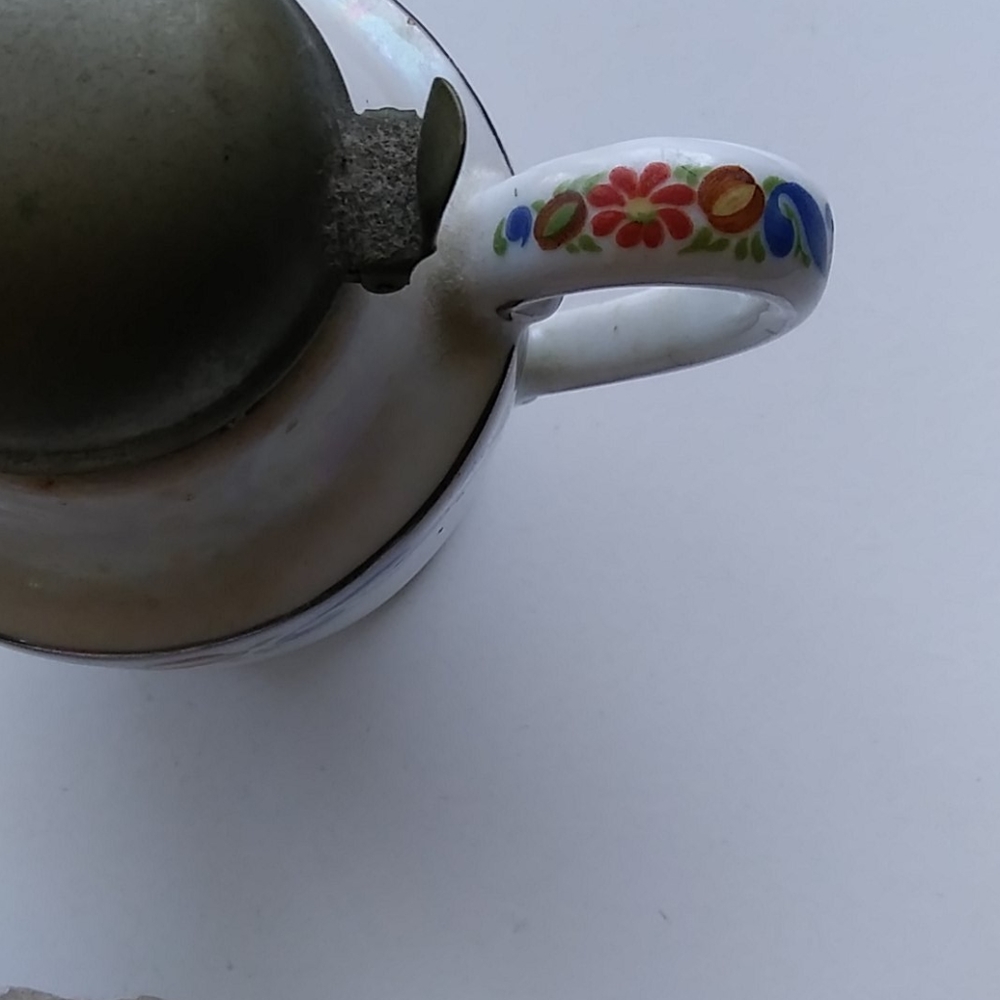 Tea pot - Picture 3 of 4